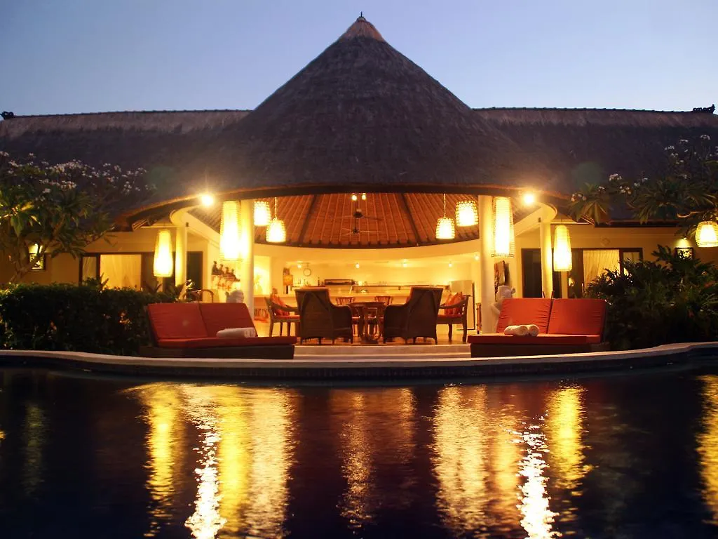 Bali Akasa Villa Seminyak  0*, Seminyak (Bali)